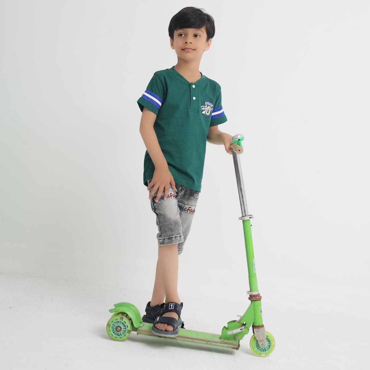 boys green henley T-Shirt – Division Heroes Style | Little Lux – thumbnail 2