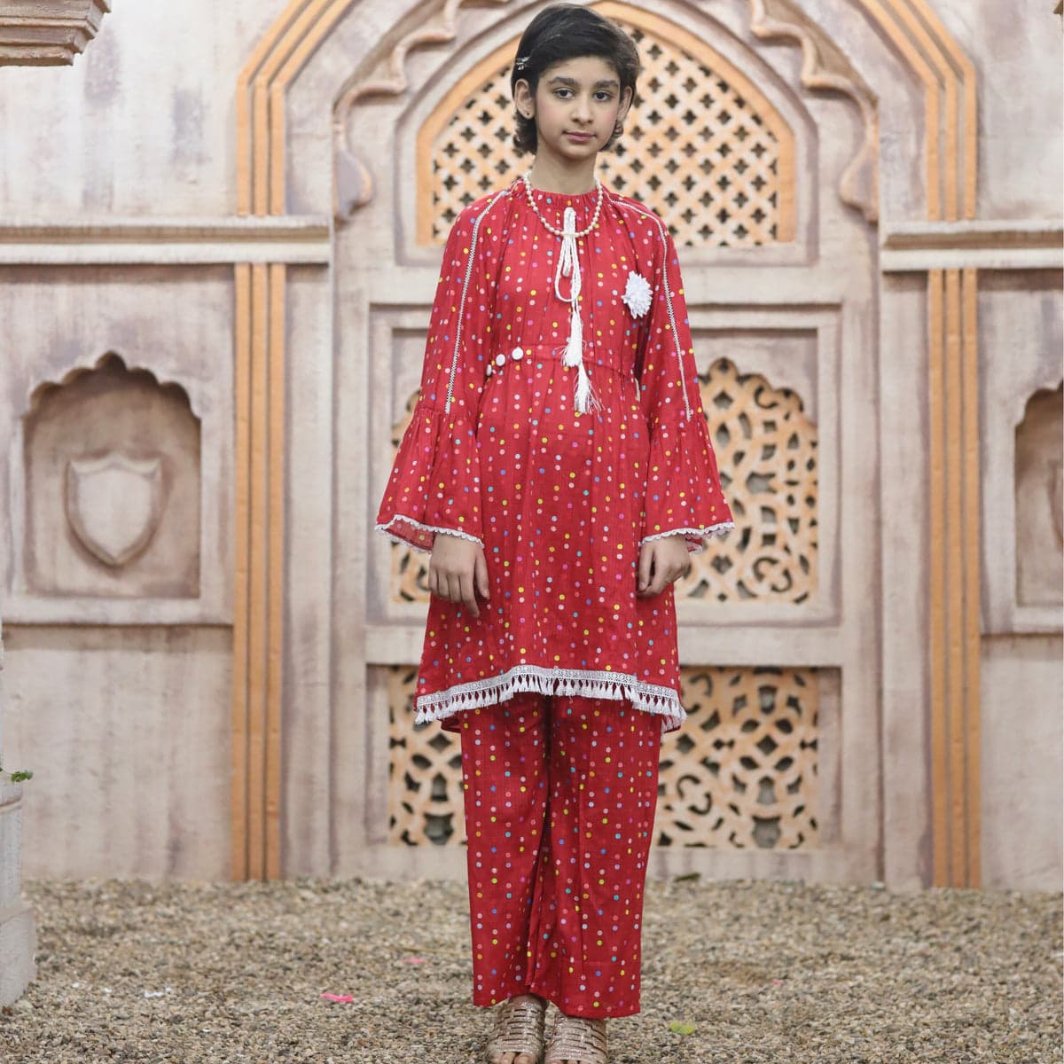 Red Dress – thumbnail 2
